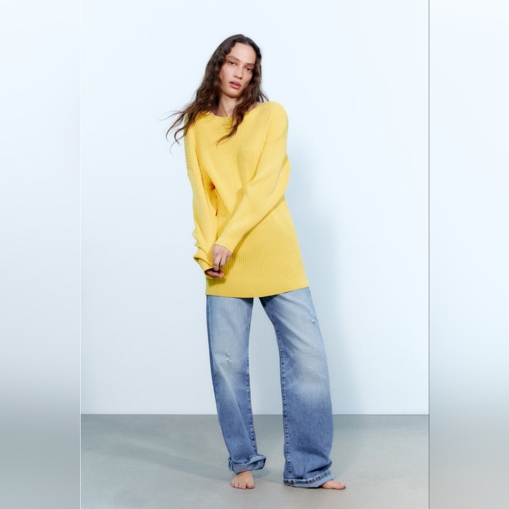 Zara Knit sweater with black strap